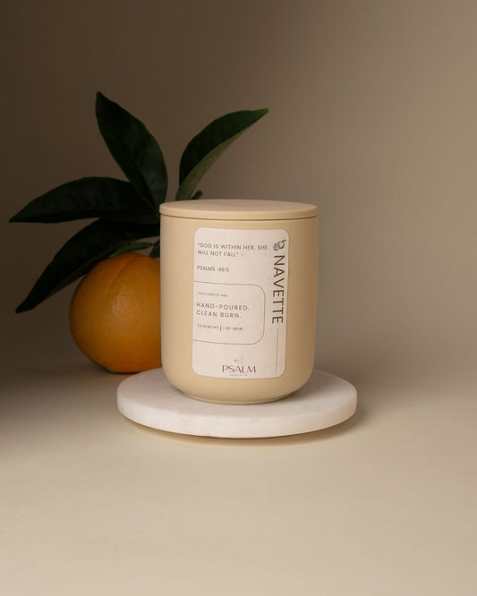 Navette - 11.5 oz Coconut-Apricot wax Candle